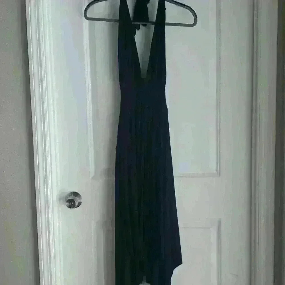 Black TART Halter Deep V dress. SZ XS.